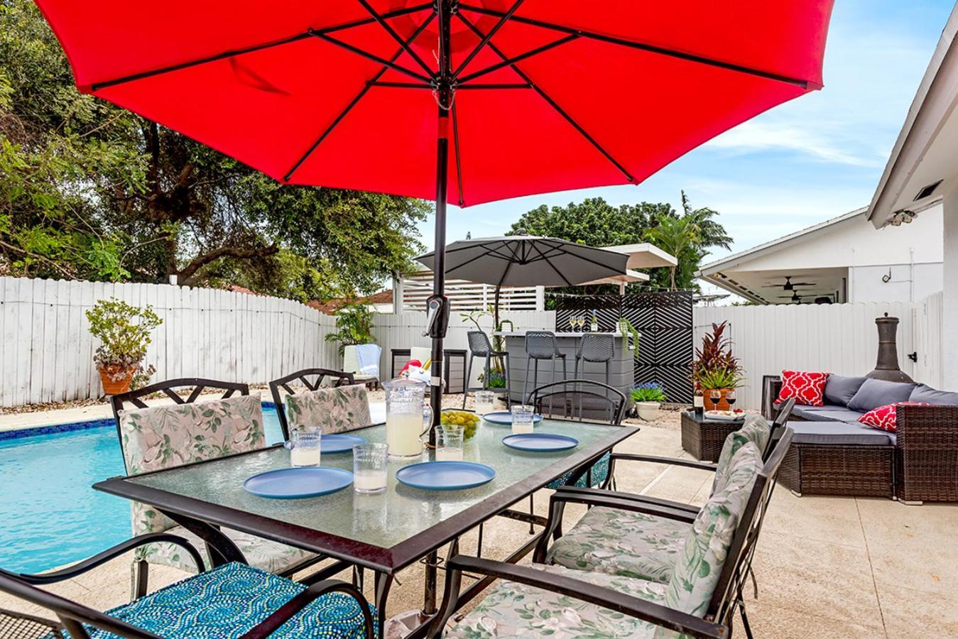 Bright Villa, Heated Pool, 2 Kings, By Everglades, Biscayne & Keys ホームステッド エクステリア 写真