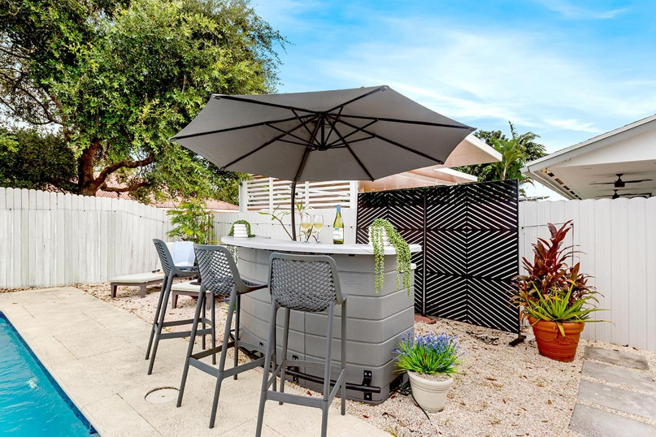Bright Villa, Heated Pool, 2 Kings, By Everglades, Biscayne & Keys ホームステッド エクステリア 写真