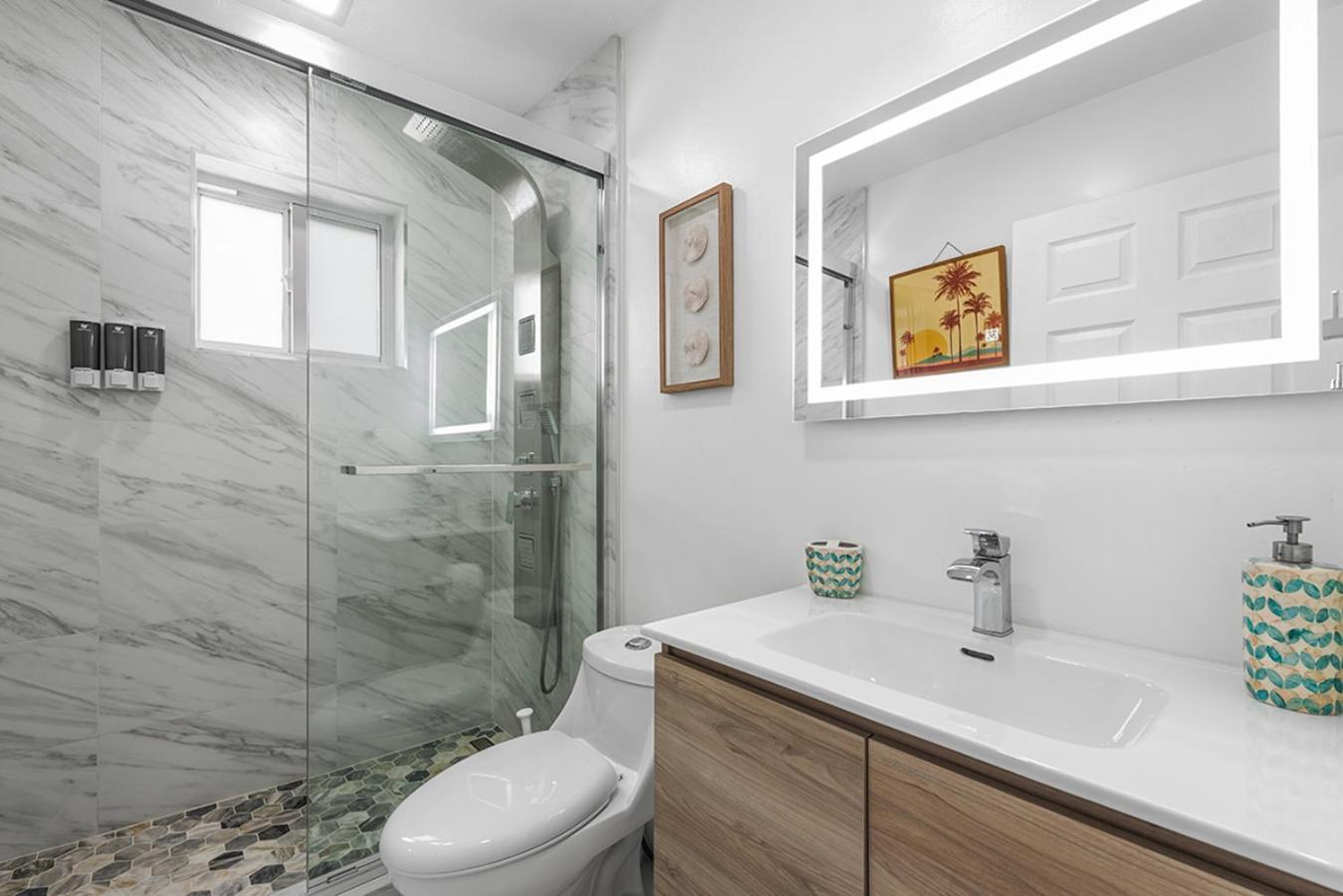 Bright Villa, Heated Pool, 2 Kings, By Everglades, Biscayne & Keys ホームステッド エクステリア 写真
