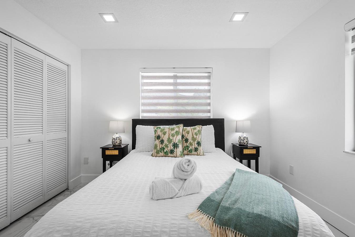 Bright Villa, Heated Pool, 2 Kings, By Everglades, Biscayne & Keys ホームステッド エクステリア 写真